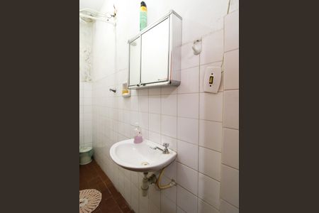 Casa para alugar com 185m², 2 quartos e 3 vagasBanheiro de serviço