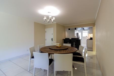 Apartamento à venda com 120m², 3 quartos e 2 vagasSala