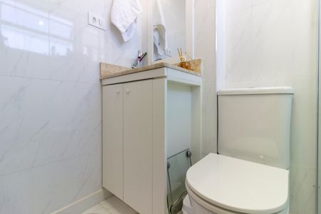 Apartamento à venda com 120m², 3 quartos e 2 vagasBanheiro da Suíte