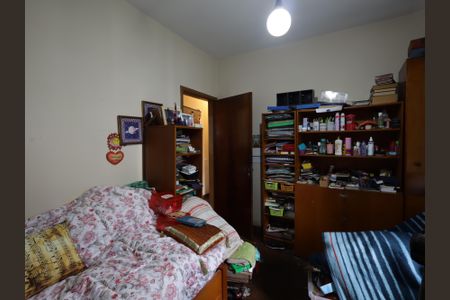 Casa à venda com 177m², 3 quartos e 4 vagasQuarto 2