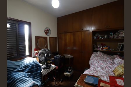 Casa à venda com 177m², 3 quartos e 4 vagasQuarto 2