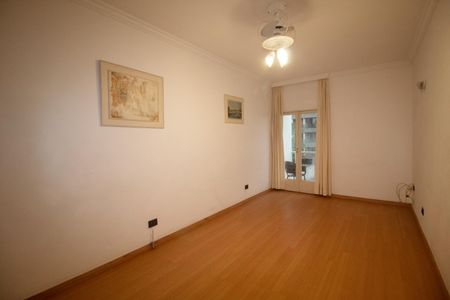 Sala de apartamento à venda com 2 quartos, 80m² em Pinheiros, São Paulo