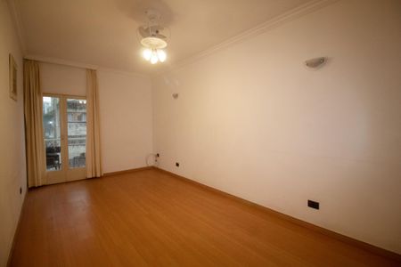 Apartamento à venda com 80m², 2 quartos e 1 vaga Apartamento à venda com 80m², 2 quartos e 1 vagaSala
