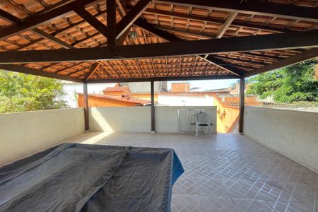 Casa para alugar com 300m², 4 quartos e 3 vagasTerraço