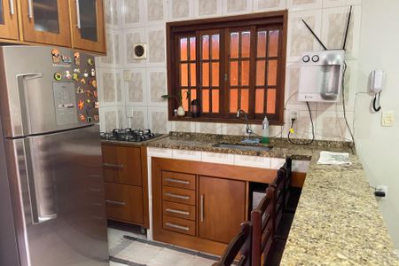 Casa para alugar com 300m², 4 quartos e 3 vagasCozinha