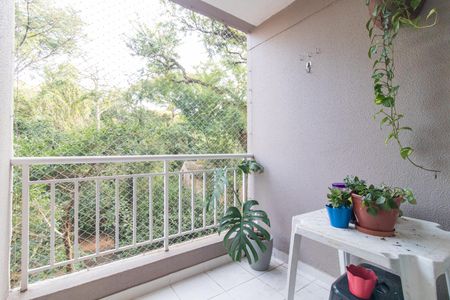 Apartamento à venda com 72m², 3 quartos e 1 vaga Apartamento à venda com 72m², 3 quartos e 1 vagaVaranda