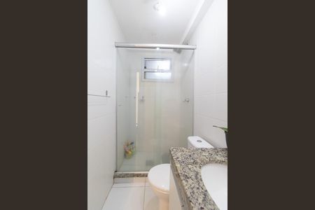 Apartamento à venda com 72m², 3 quartos e 1 vaga Apartamento à venda com 72m², 3 quartos e 1 vagaBanheiro Social