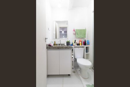 Apartamento à venda com 72m², 3 quartos e 1 vaga Apartamento à venda com 72m², 3 quartos e 1 vagaBanheiro da Suíte