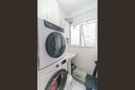 Apartamento à venda com 72m², 3 quartos e 1 vaga Apartamento à venda com 72m², 3 quartos e 1 vagaCozinha e Área de Serviço