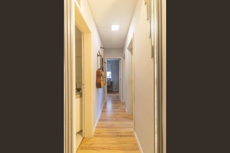 Apartamento à venda com 72m², 3 quartos e 1 vaga Apartamento à venda com 72m², 3 quartos e 1 vagaCorredor