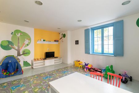 Apartamento à venda com 72m², 3 quartos e 1 vaga Apartamento à venda com 72m², 3 quartos e 1 vagaBrinquedoteca