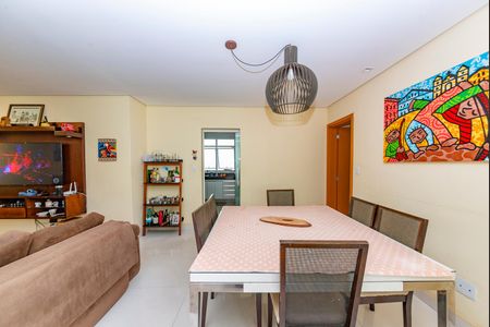 Apartamento à venda com 180m², 3 quartos e 2 vagasSala