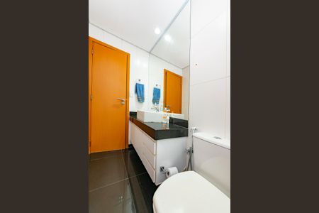 Apartamento à venda com 180m², 3 quartos e 2 vagasBanheiro da Suíte