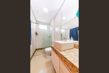 Apartamento à venda com 180m², 3 quartos e 2 vagasBanheiro Social