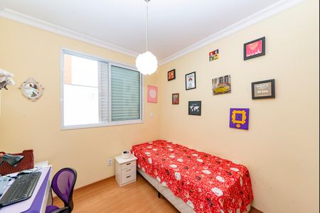 Apartamento à venda com 180m², 3 quartos e 2 vagasQuarto 1