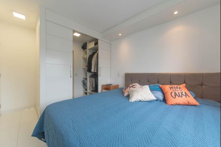 Apartamento para alugar com 74m², 2 quartos e 1 vagaSuíte