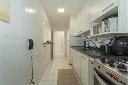Apartamento para alugar com 74m², 2 quartos e 1 vagaCozinha