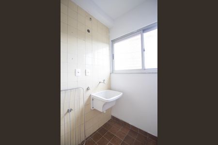 Apartamento para alugar com 60m², 2 quartos e 1 vaga Apartamento para alugar com 60m², 2 quartos e 1 vagaCozinha e Área de Serviço