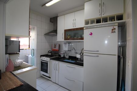 Apartamento à venda com 64m², 2 quartos e 1 vagaCozinha