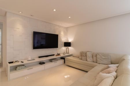 Apartamento à venda com 110m², 2 quartos e 2 vagasSala