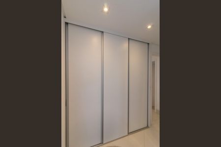 Apartamento à venda com 110m², 2 quartos e 2 vagasSuíte 1