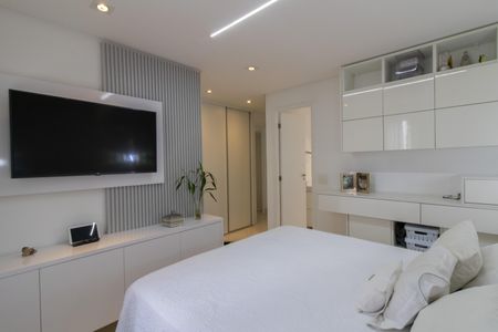 Apartamento à venda com 110m², 2 quartos e 2 vagasSuíte 1