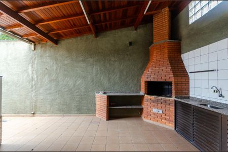 Casa à venda com 203m², 4 quartos e 6 vagas Casa à venda com 203m², 4 quartos e 6 vagasChurrasqueira