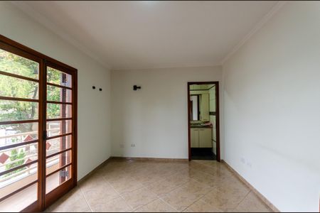 Casa à venda com 203m², 4 quartos e 6 vagas Casa à venda com 203m², 4 quartos e 6 vagasSuíte