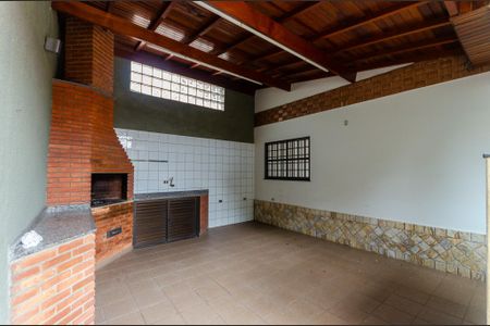 Casa à venda com 203m², 4 quartos e 6 vagas Casa à venda com 203m², 4 quartos e 6 vagasChurrasqueira