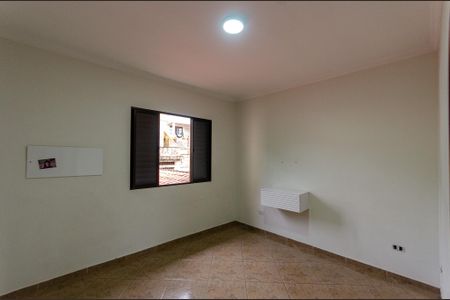 Casa à venda com 203m², 4 quartos e 6 vagas Casa à venda com 203m², 4 quartos e 6 vagasQuarto 1