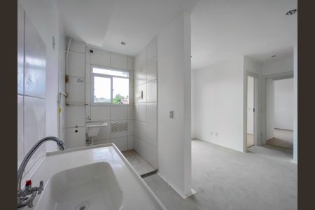 Apartamento à venda com 43m², 2 quartos e sem vagaCozinha e Área de Serviço