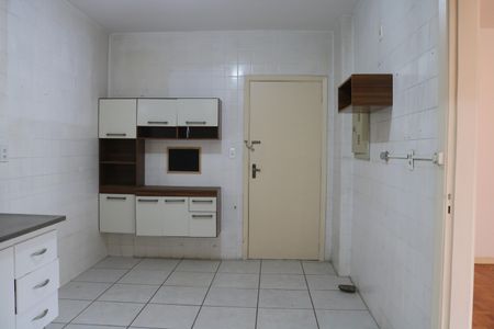 Apartamento para alugar com 150m², 3 quartos e 1 vagaÁrea de Serviço
