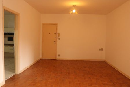 Apartamento para alugar com 150m², 3 quartos e 1 vagaSala