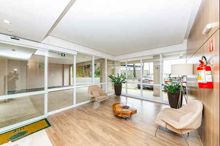 Apartamento à venda com 95m², 3 quartos e 2 vagas Apartamento à venda com 95m², 3 quartos e 2 vagasHall de entrada