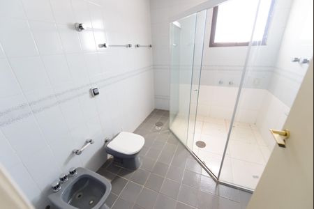 Apartamento para alugar com 257m², 4 quartos e 1 vagaBanheiro da Suíte