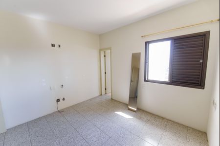 Apartamento para alugar com 257m², 4 quartos e 1 vagaQuarto 2