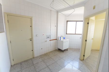 Apartamento para alugar com 257m², 4 quartos e 1 vagaCozinha