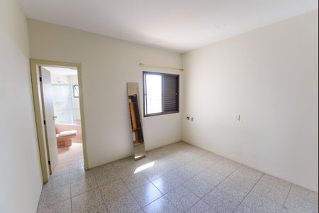 Apartamento para alugar com 257m², 4 quartos e 1 vagaQuarto 2
