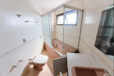 Apartamento para alugar com 257m², 4 quartos e 1 vaga Banheiro 2