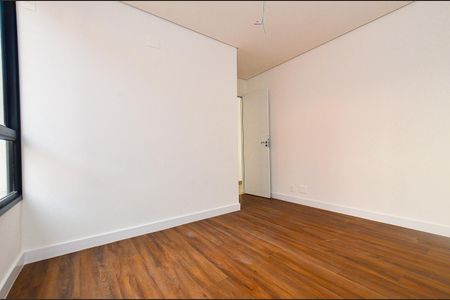 Apartamento à venda com 76m², 2 quartos e 2 vagasSuíte 2