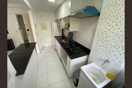 Apartamento para alugar com 45m², 2 quartos e 1 vaga Apartamento para alugar com 45m², 2 quartos e 1 vagaCozinha e Área de Serviço