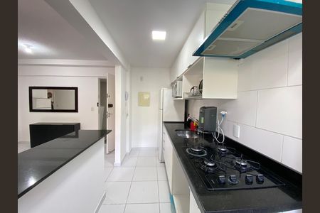 Apartamento para alugar com 45m², 2 quartos e 1 vaga Apartamento para alugar com 45m², 2 quartos e 1 vagaCozinha e Área de Serviço