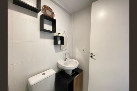 Apartamento para alugar com 45m², 2 quartos e 1 vaga Apartamento para alugar com 45m², 2 quartos e 1 vagaBanheiro