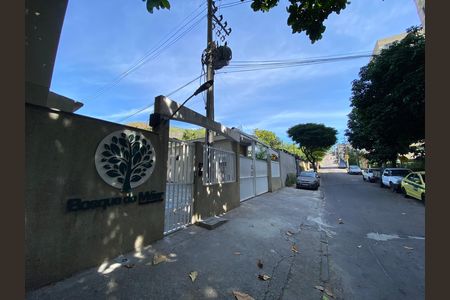 Apartamento para alugar com 45m², 2 quartos e 1 vaga Apartamento para alugar com 45m², 2 quartos e 1 vagaFachada
