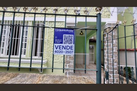 Casa à venda com 130m², 3 quartos e 1 vaga Placa