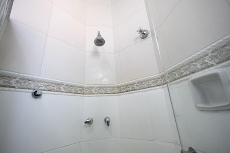 Casa à venda com 130m², 3 quartos e 1 vagaBanheiro