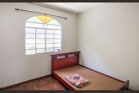Casa para alugar com 360m², 4 quartos e 4 vagas Casa para alugar com 360m², 4 quartos e 4 vagasQuarto 2