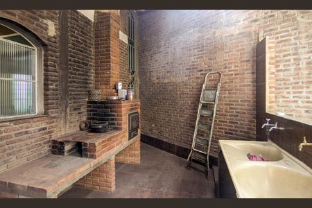 Casa para alugar com 360m², 4 quartos e 4 vagas Casa para alugar com 360m², 4 quartos e 4 vagasChurrasqueira