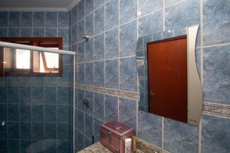 Casa à venda com 391m², 3 quartos e 5 vagasBanheiro da Suíte 1