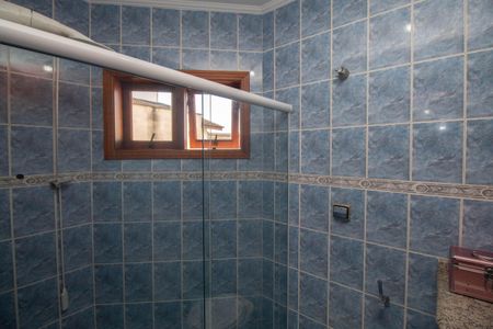 Casa à venda com 391m², 3 quartos e 5 vagasBanheiro da Suíte 1